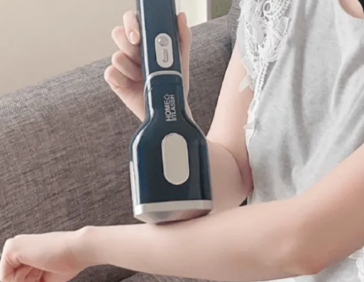 ホームストラッシュの正しい使い方ステップの最後は、照射とスキンケアです。